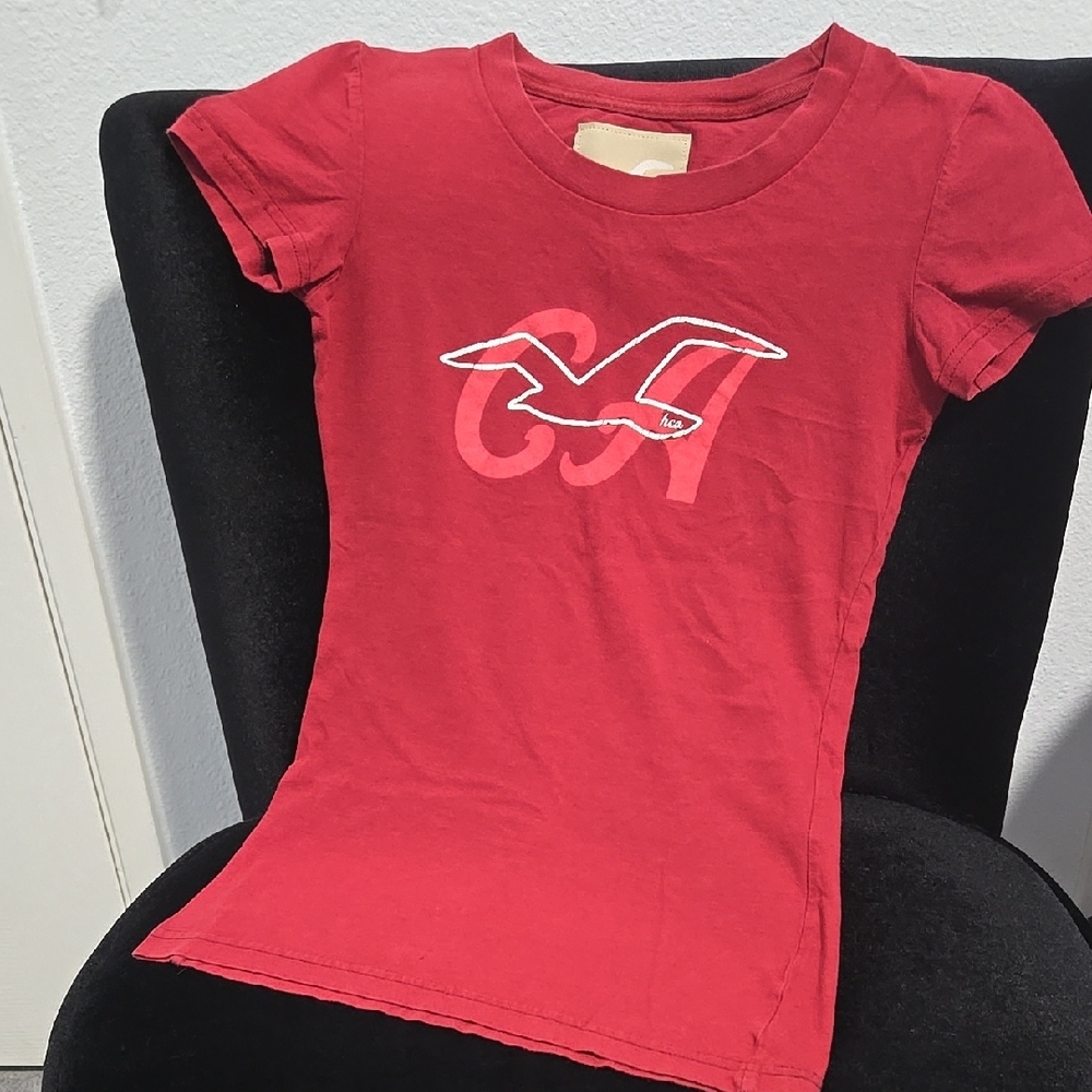 Vintage Y2K Hollister Brick Red Graphic Short Sleeve Tee